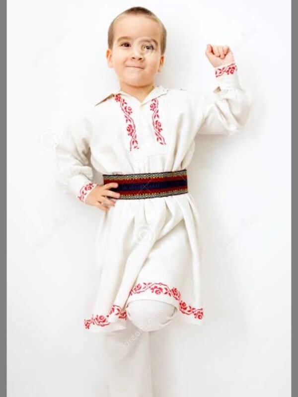 ชุดโรมาเนีย โปแลนด์ หรือ หรือ ยูเครน  Romania Ukraine poland